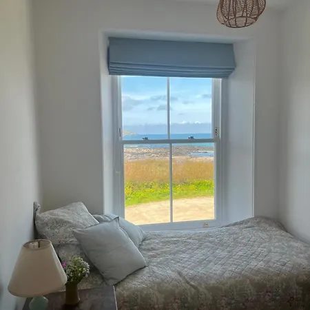 Holiday home The Moorings - Just A Few Metres From The Sea!