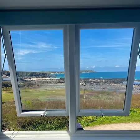 Holiday home The Moorings - Just A Few Metres From The Sea!