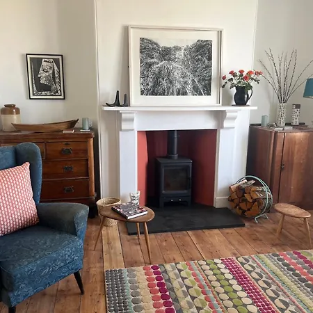 The Moorings - Just A Few Metres From The Sea! Holiday home