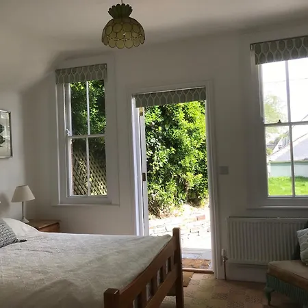 Holiday home The Moorings - Just A Few Metres From The Sea!